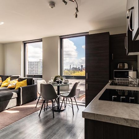 Prime Location 1 Bed Penthouse Apartment Манчестер Екстер'єр фото